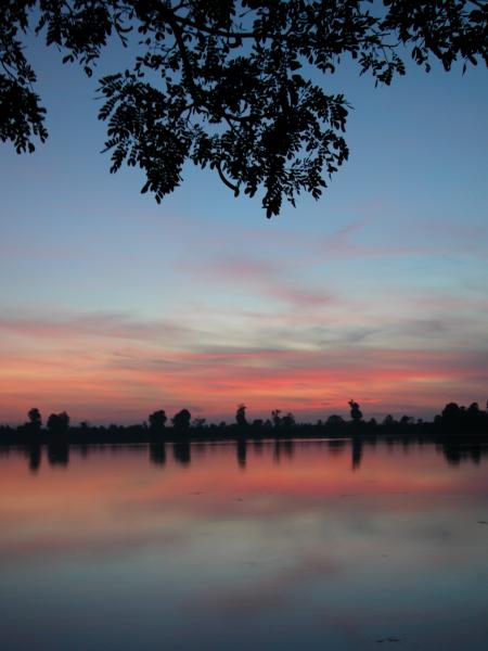 Cambodia : Dawn