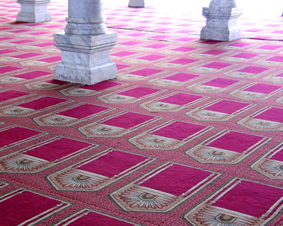The First Mosque in Cairo:
The Mosque of 'Amr Ibn al-'Aas