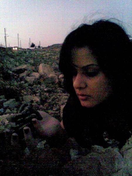 Guess what`s in my hand