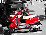 vespa red